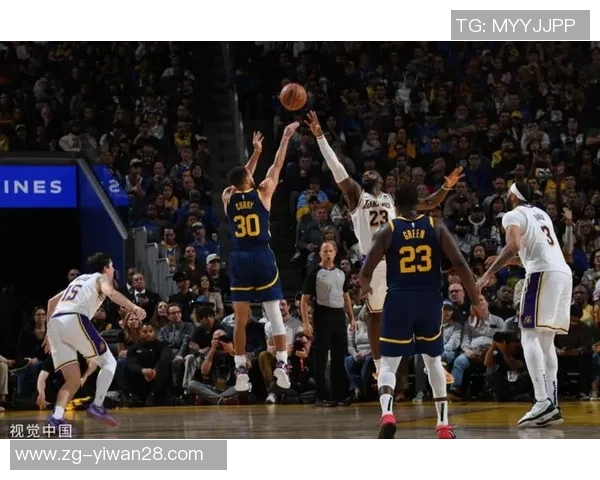 2月25日鹈鹕与活塞激战正酣球迷期待精彩对决与精彩表现