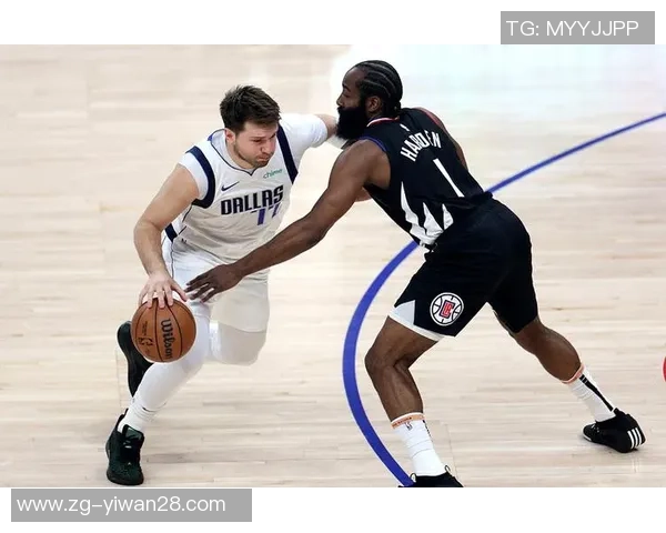 快船与独行侠激战2020年8月24日NBA季后赛精彩回顾与分析